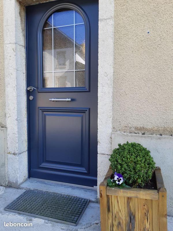 Gite La Petite Maison Horlogere Et Jacuzzi , Raquettes Les Fontenelles المظهر الخارجي الصورة